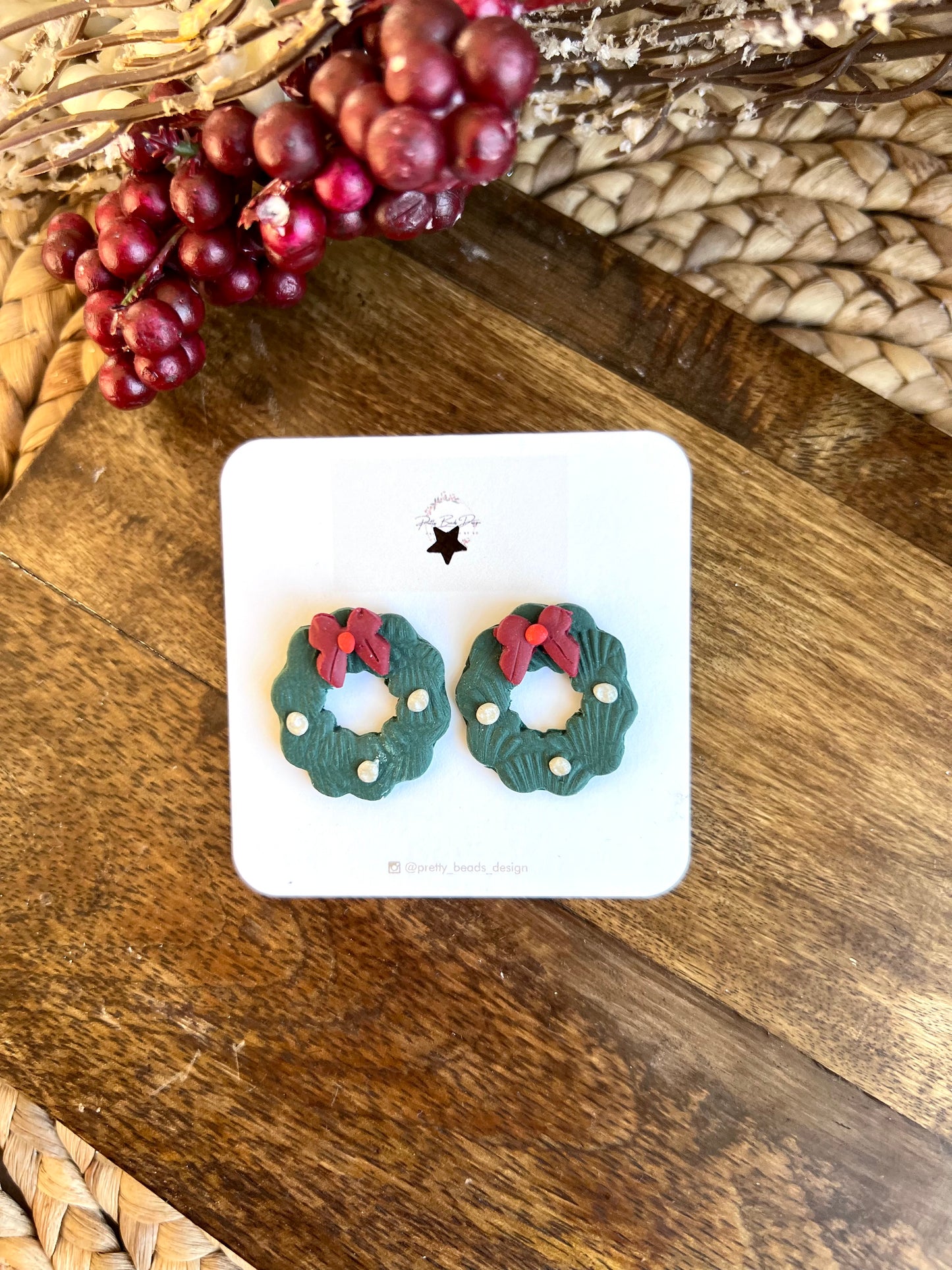 Christmas Wreath Studs