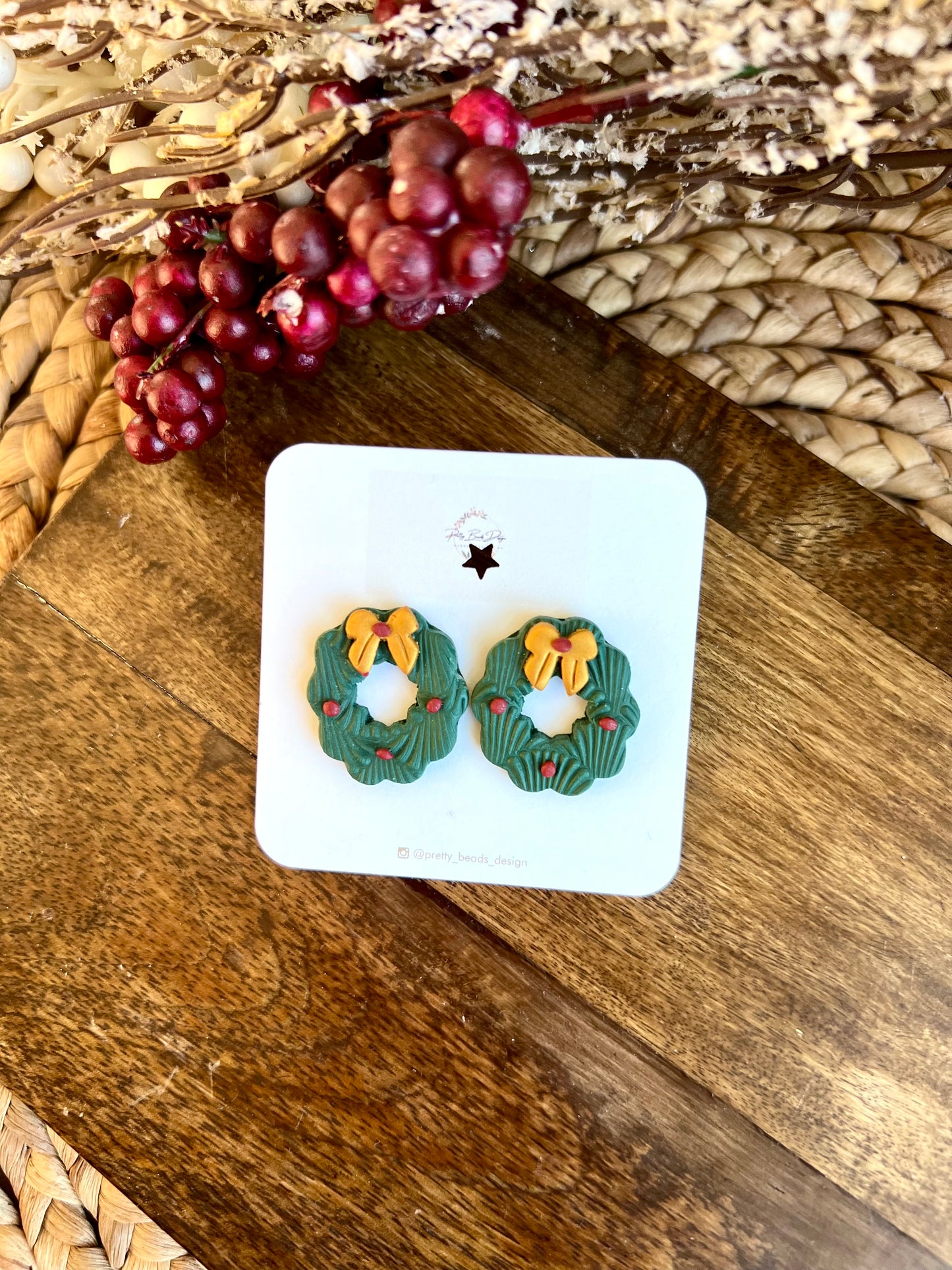 Christmas Wreath Studs