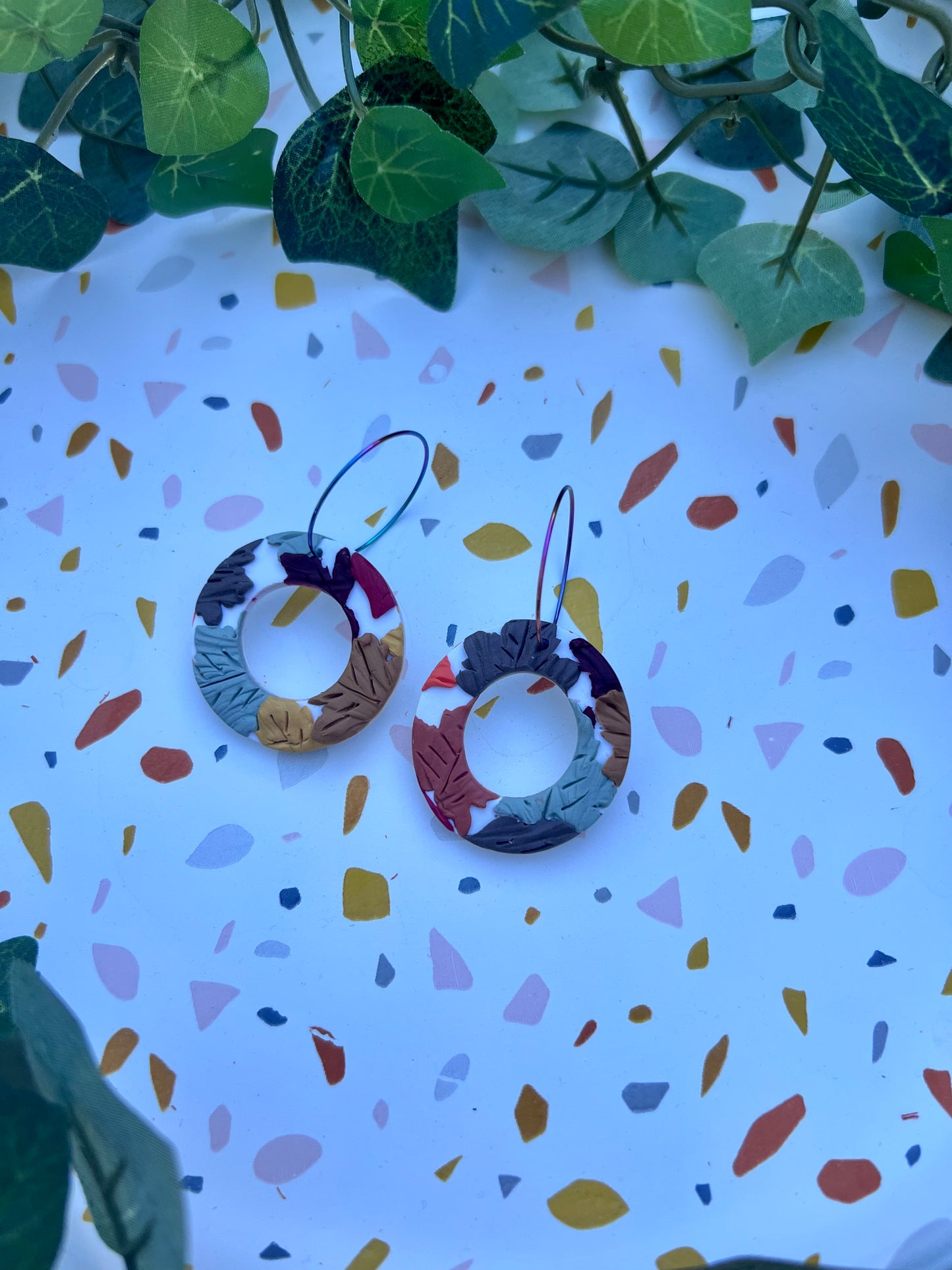 Leaf Pattern Fall Earring-hoops