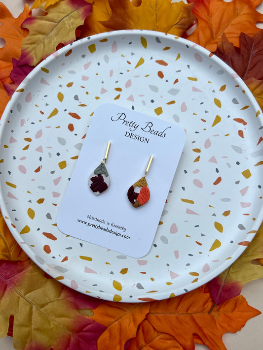 Leaf Pattern Fall Earrings-4